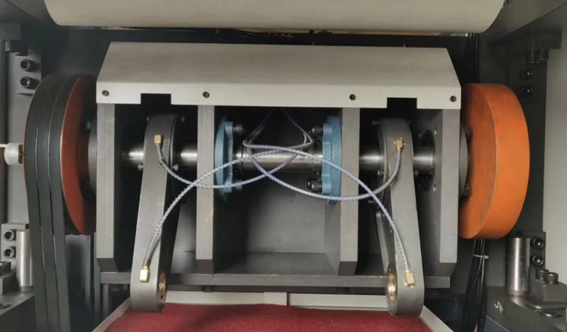 Inverter Motor and Stable Die Cutting Force System