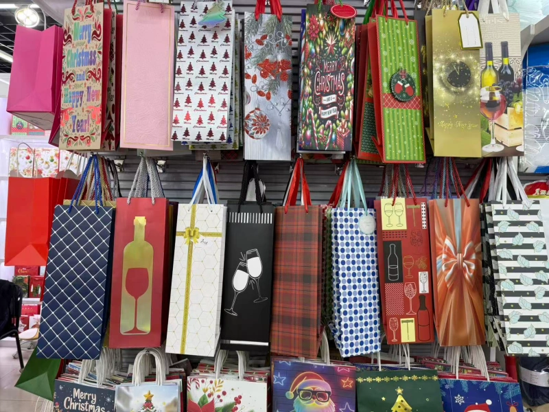 gift packaging bags 4