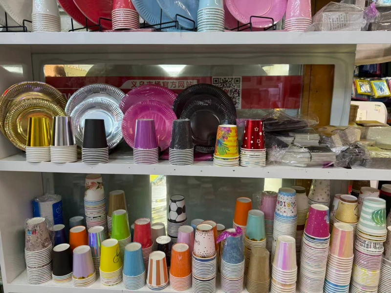 paper cups