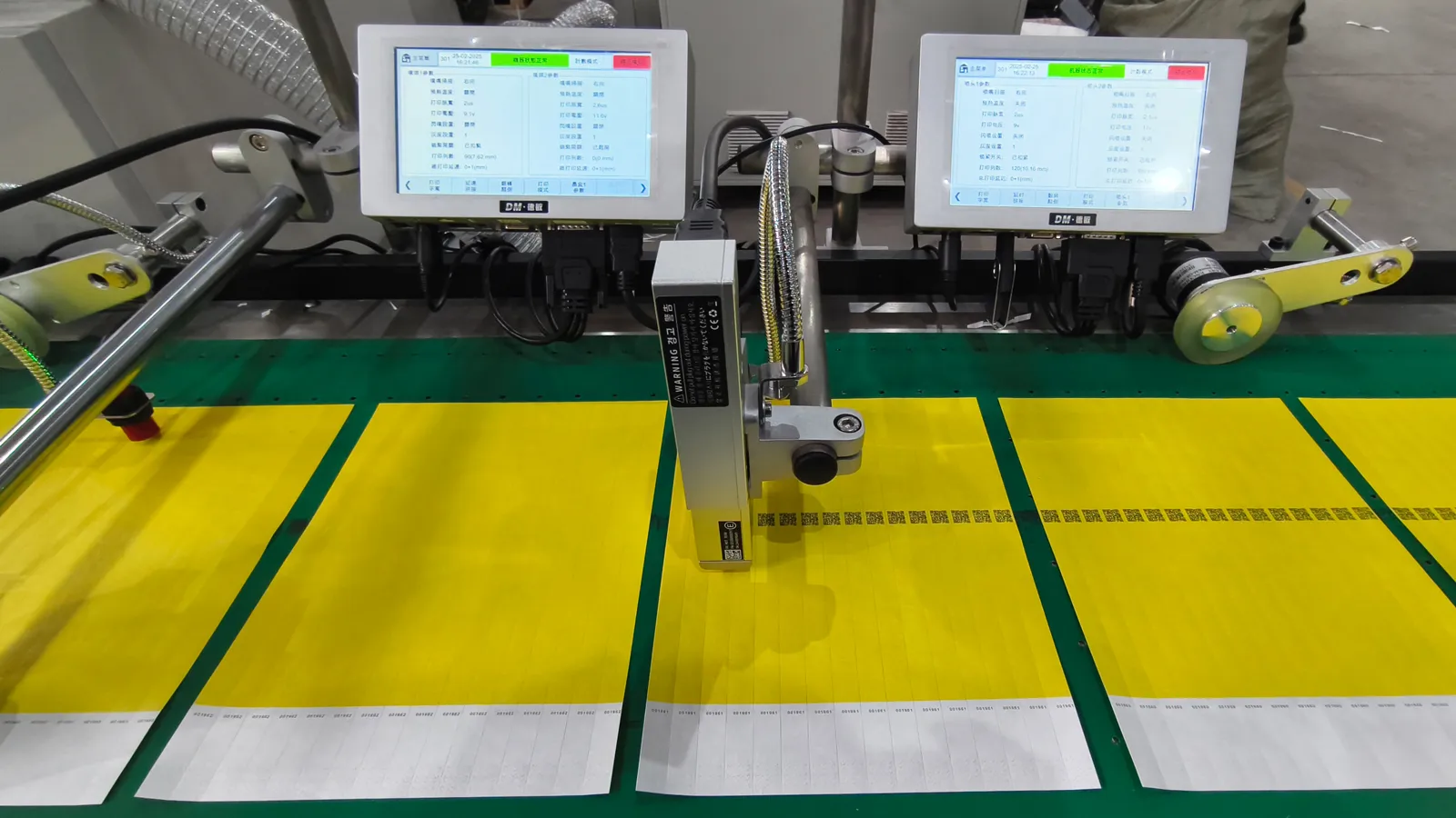 Paper Wristband Die Cutting Machine - NMQ-320YW | Tyvek Band Maker Operation